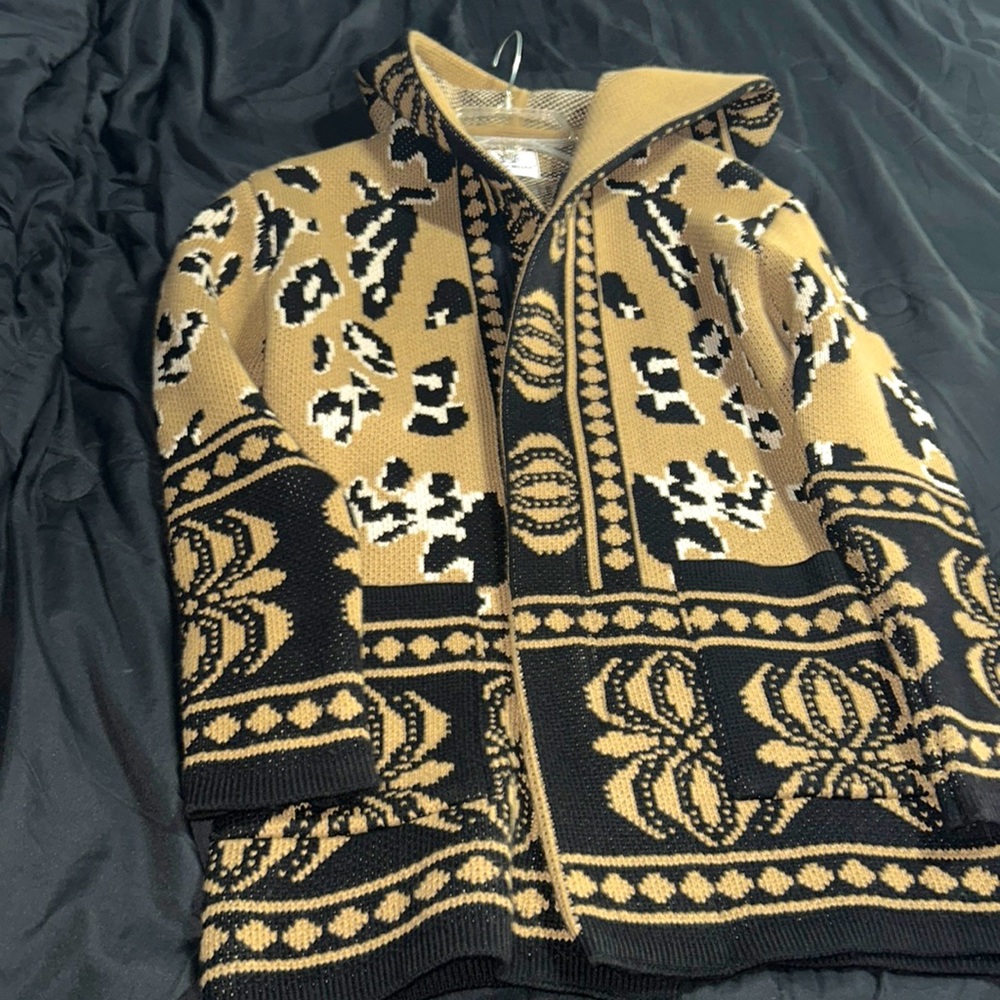 Sweater size small